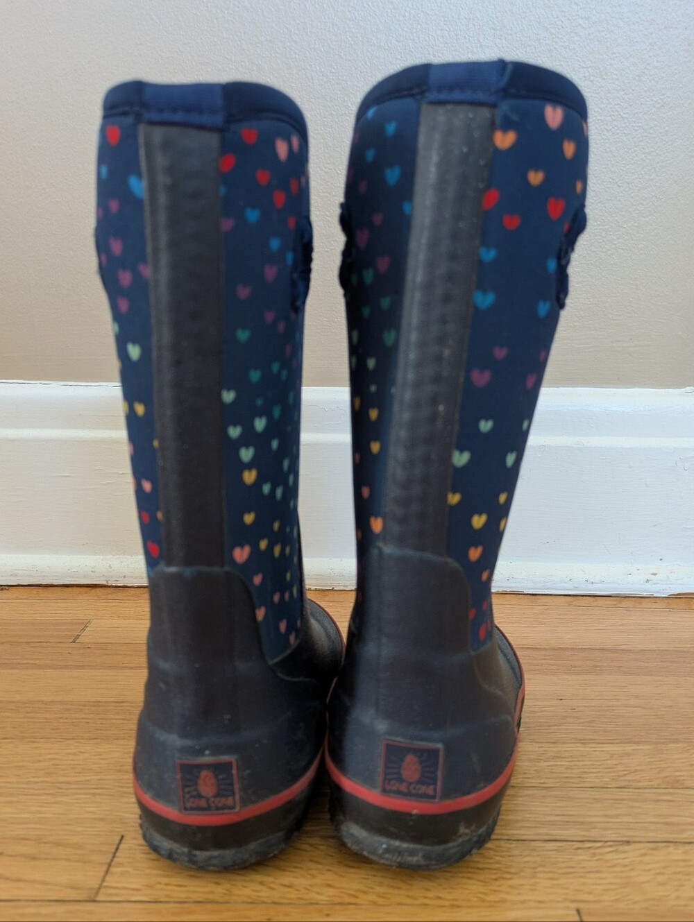 Lone Cone Scattered Heart Mudboot - Picture 5 of 9